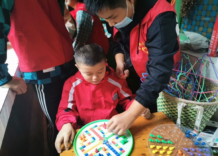 久别重逢赠温情，唯有初心不曾改—记守护折翼天使儿童第51期活动