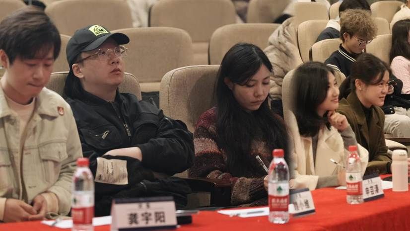 7902aafd41dbab75e32ffe9b2fa916b